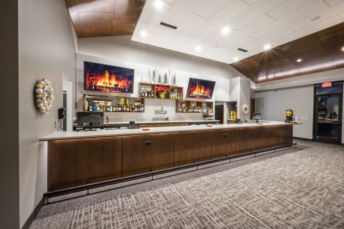 Holiday Interior, Terrace Hills, Altoona Iowa, Holiday dinner, Event Center, Holiday Event Center, Holiday bar