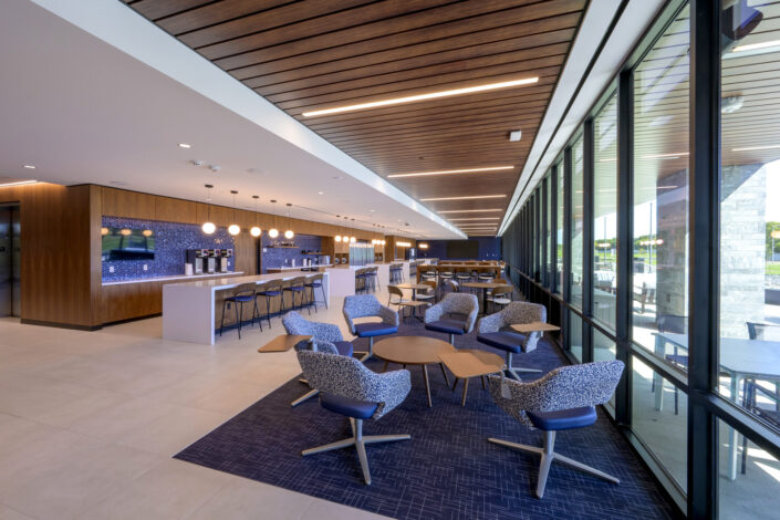 Lunchroom, lunchroom interior, architectural photo of lunchroom, breakroom photo, lunchroom photo